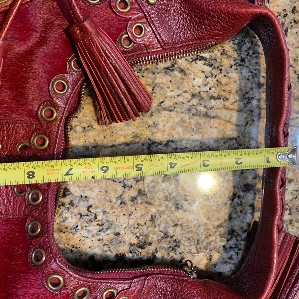 Isabella Fiore Red Hobo Bag - Picture 14 of 14